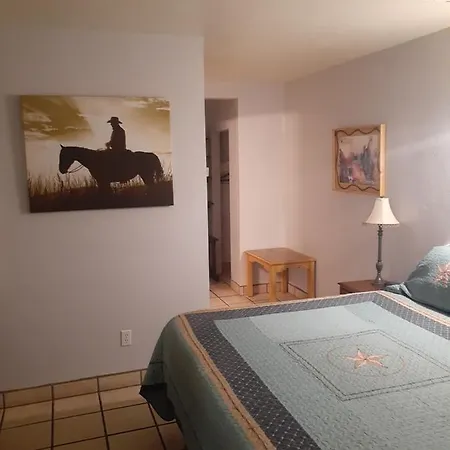 Stagecoach Suites Wickenburg Exterior photo
